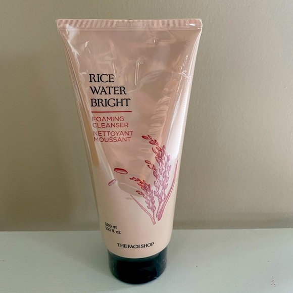 The Face by Avon Shop Rice Water Bright Foaming Cleanser - Picture 3 of 5